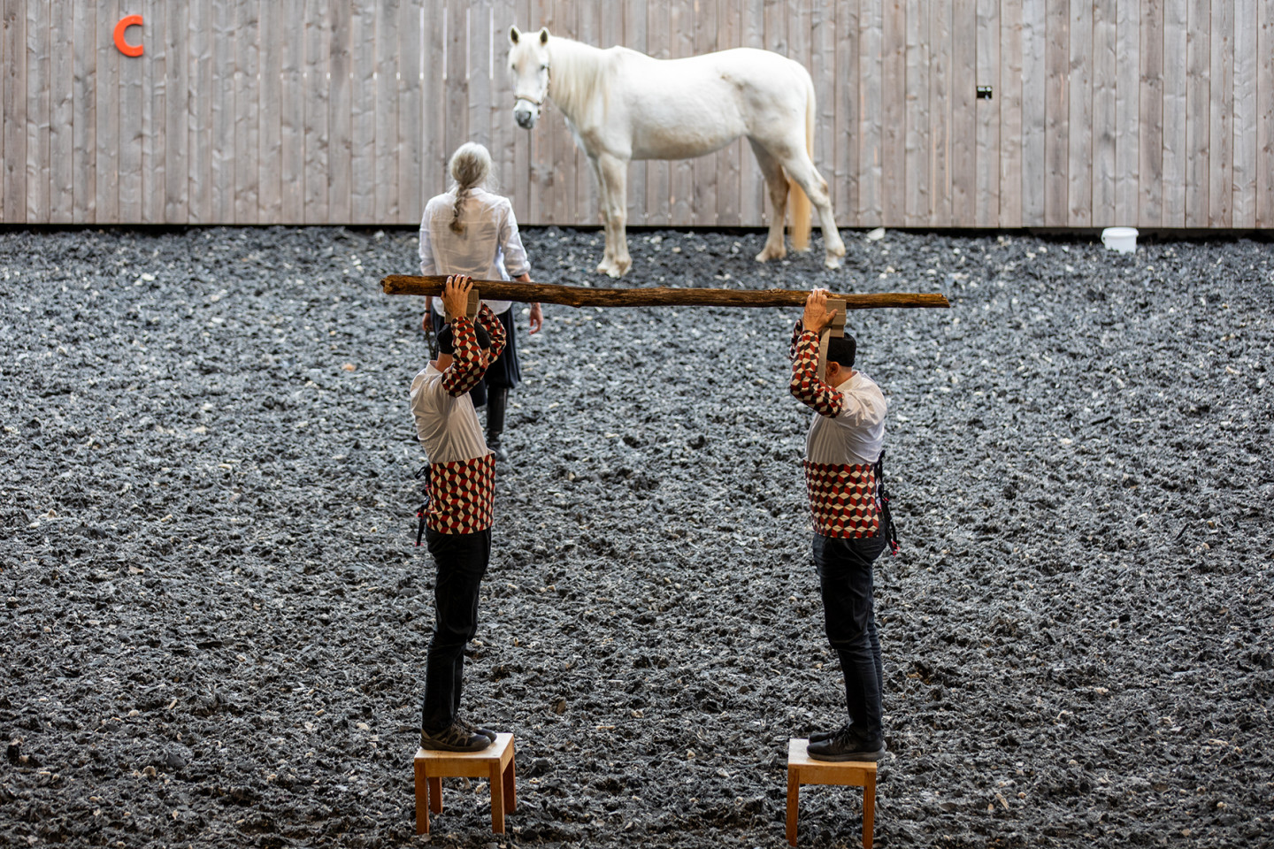 Porte Rouge shows 